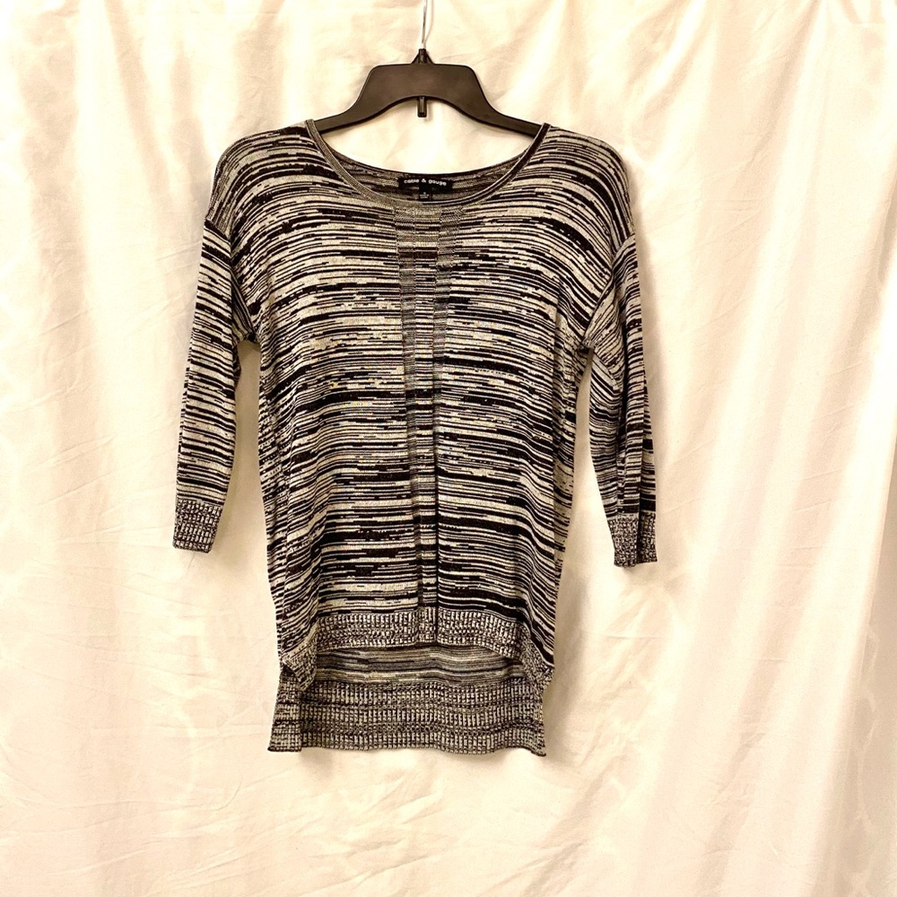 Cable & Gauge Black and Gray Sweater